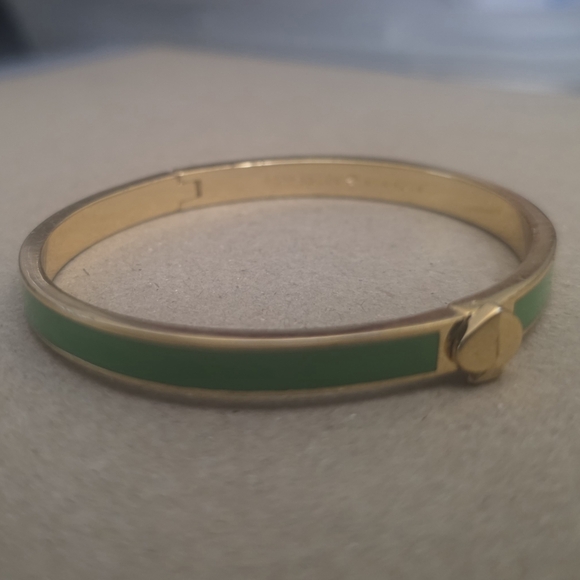 kate spade Jewelry - Kate Spade New York Bangle Bracelet in Green